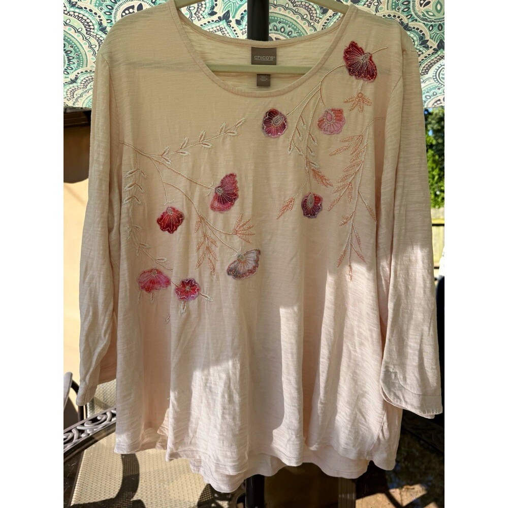 Chico's Knit Top Womens 4 Beige Embroidered Floral Round Neck 3/4 Sleeve boho